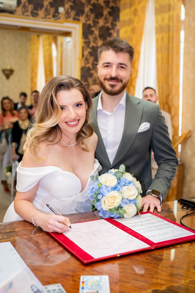 Semnătura miresei — Cununie civilă